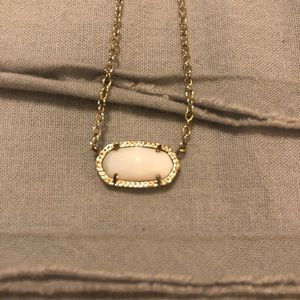 Kendra Scott Elisa Pendant Necklace In Ivory Pearl